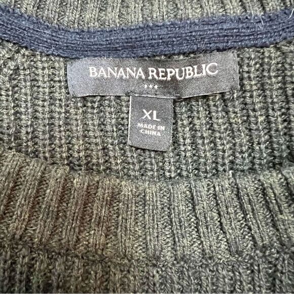 BANANA REPUBLIC Men’s Crew Neck Sweater Forest Green XLarge - Picture 3 of 4